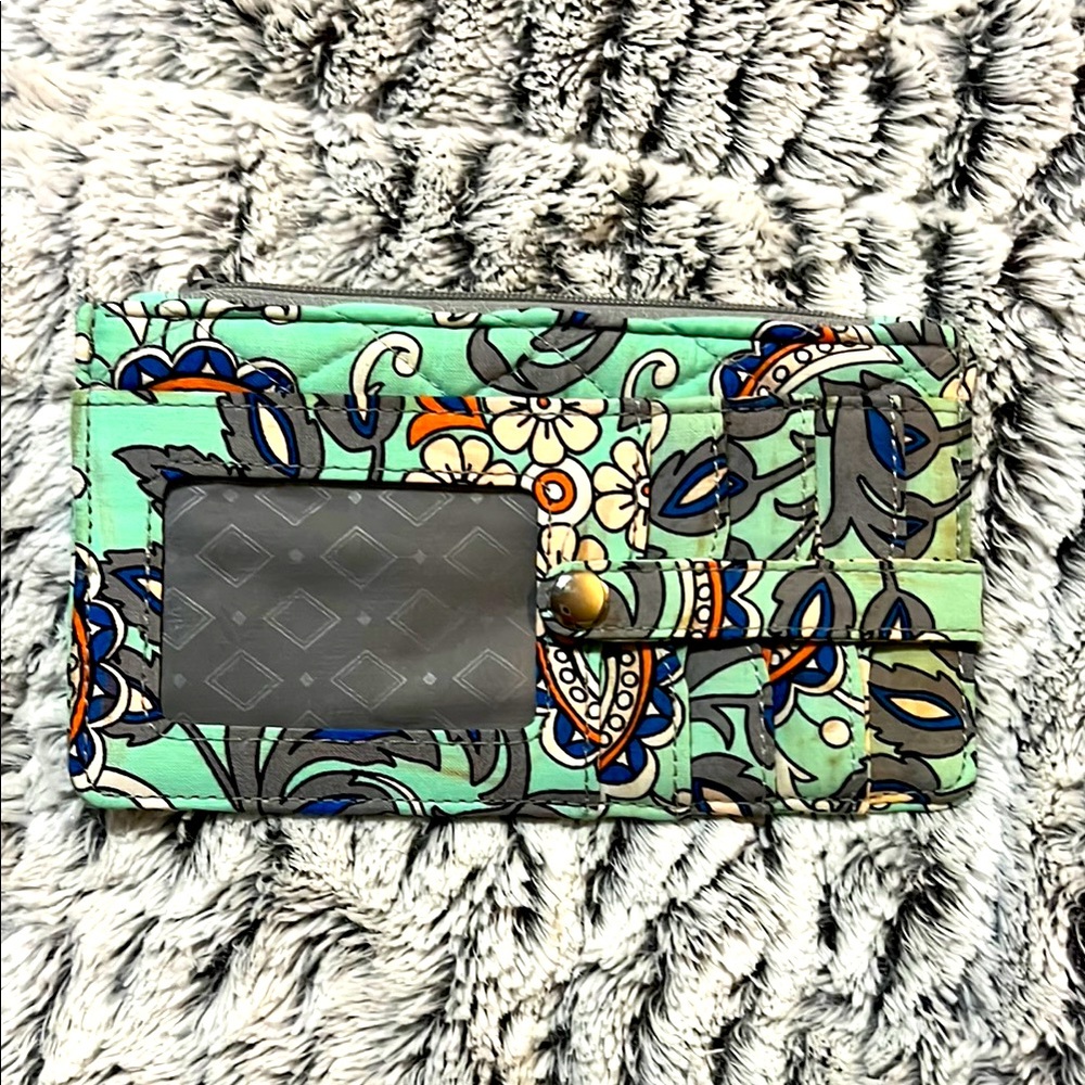 Vera Bradley Fan Flowers Paisley Mint ID Coin Purse